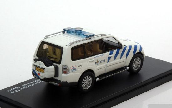 Mitsubishi Pajero 2013 Politie Amsterdam 1:43